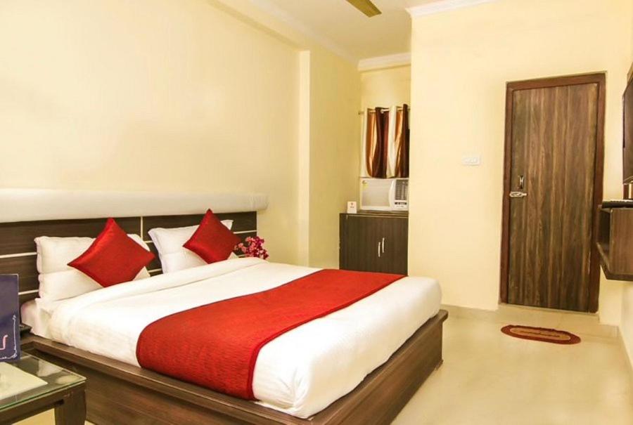 The Hotel Grace Place Inn New Delhi Ngoại thất bức ảnh