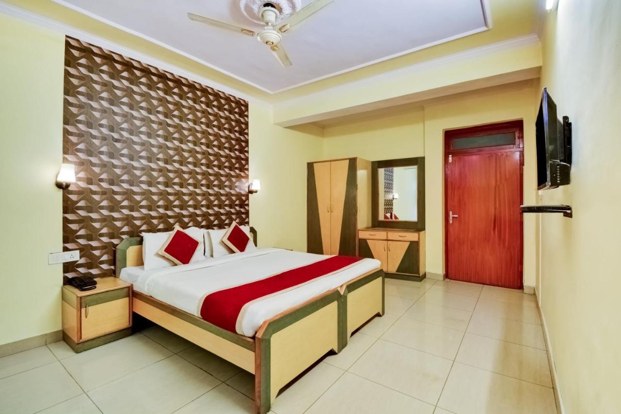 The Hotel Grace Place Inn New Delhi Ngoại thất bức ảnh