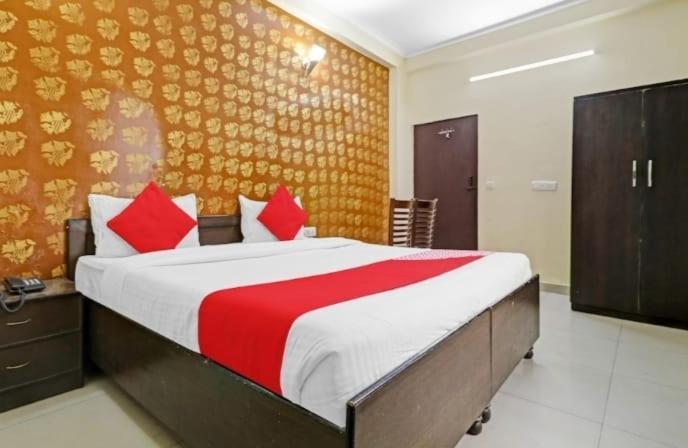 The Hotel Grace Place Inn New Delhi Ngoại thất bức ảnh